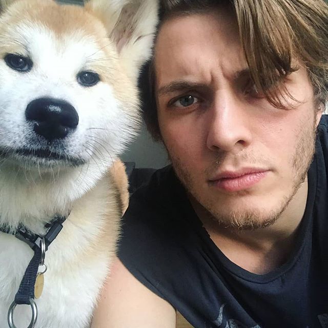 تصویری شخصی از بوراک توزکوپاران، بازیگر سینما و تلویزیون