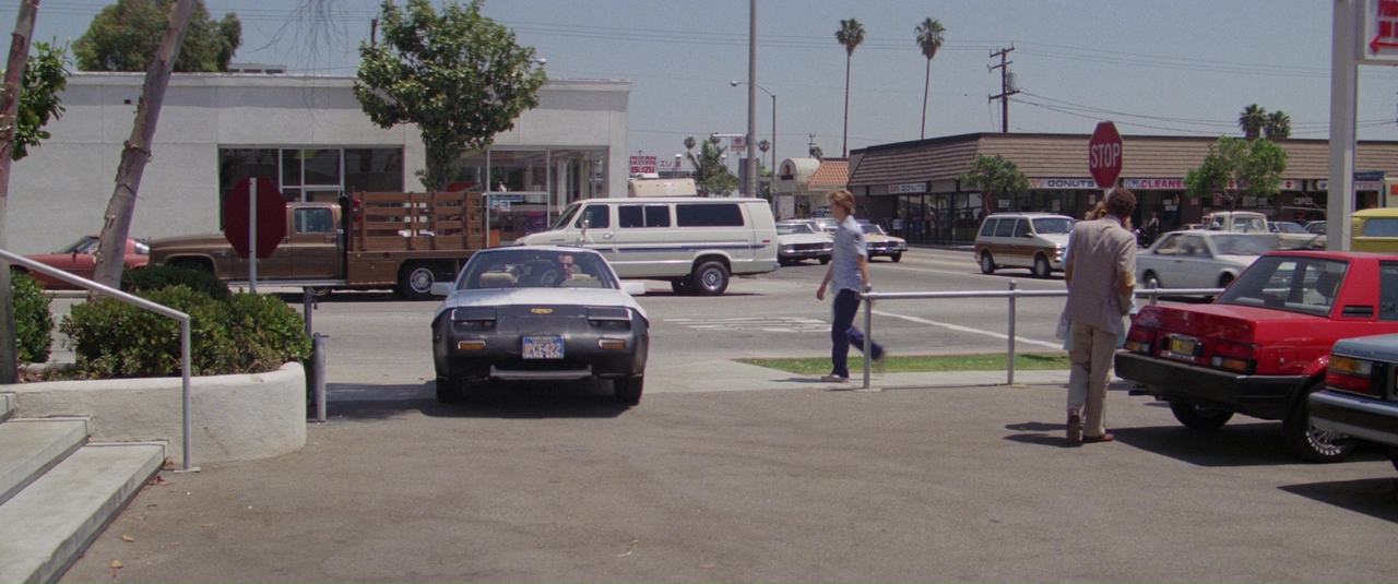 بروس ویلیس در صحنه فیلم سینمایی Blind Date