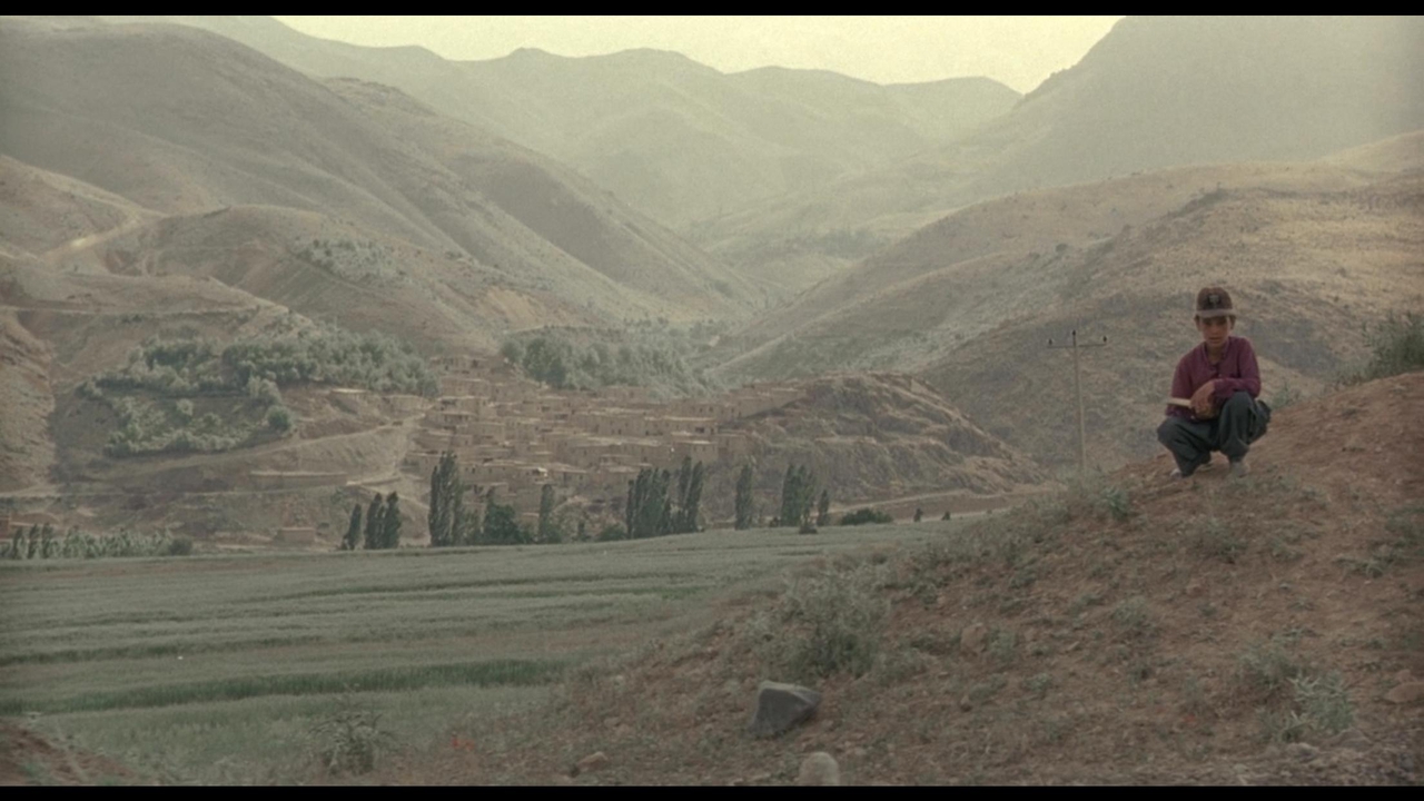  فیلم سینمایی The Wind Will Carry Us به کارگردانی Abbas Kiarostami