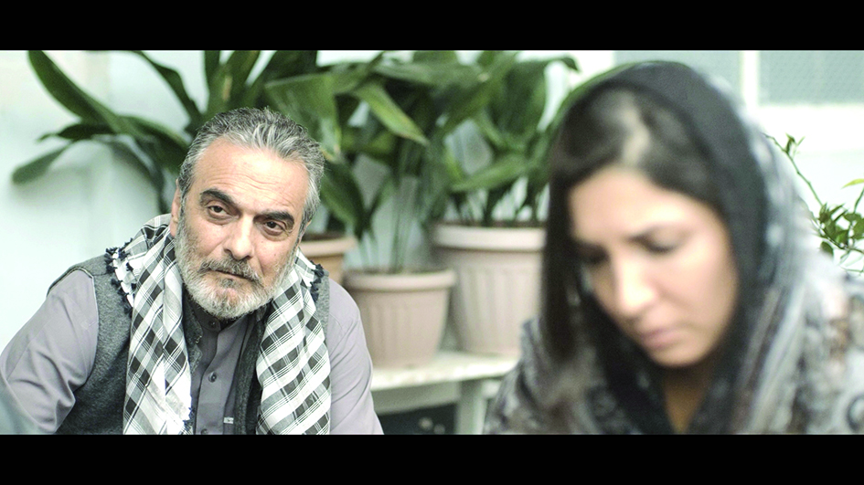 همایون ارشادی در صحنه فیلم سینمایی آرمان شهر