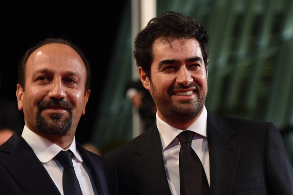 سید‌شهاب حسینی در فرش قرمز فیلم سینمایی فروشنده به همراه اصغر فرهادی