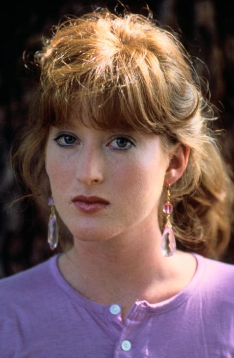 Kim Myers در صحنه فیلم سینمایی A Nightmare on Elm Street Part 2: Freddy's Revenge