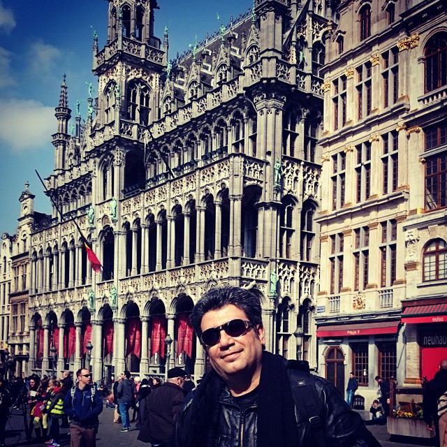 تصویری شخصی از رضا رشیدپور، بازیگر و مجری سینما و تلویزیون