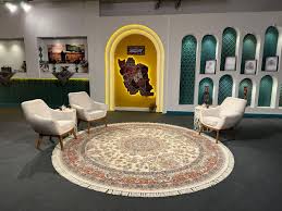  برنامه تلویزیونی لاله خیز به کارگردانی ندارد