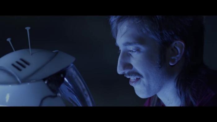 Gavin Free در صحنه فیلم سینمایی Lazer Team