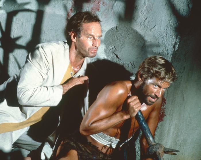  فیلم سینمایی Beneath the Planet of the Apes با حضور Charlton Heston و James Franciscus