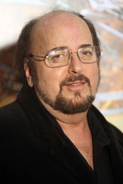 James Toback در صحنه فیلم سینمایی هوگو