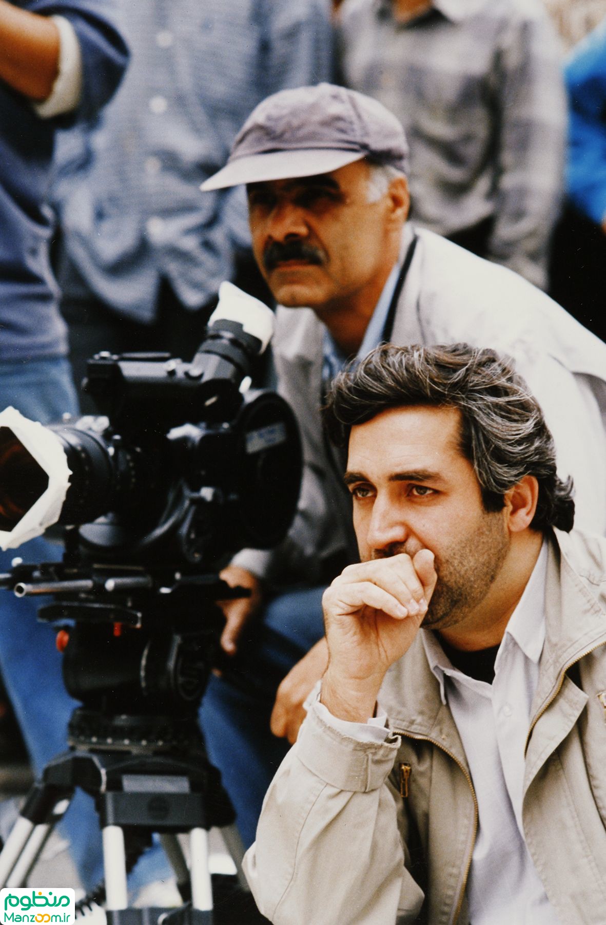  فیلم سینمایی آژانس شیشه‌ای به کارگردانی ابراهیم حاتمی‌کیا