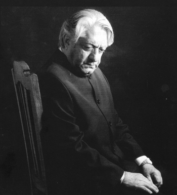 تصویری شخصی از عزت‌الله انتظامی، بازیگر و نویسنده سینما و تلویزیون