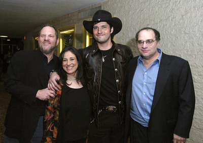  فیلم سینمایی شهر گناه با حضور Bob Weinstein، Harvey Weinstein و Robert Rodriguez
