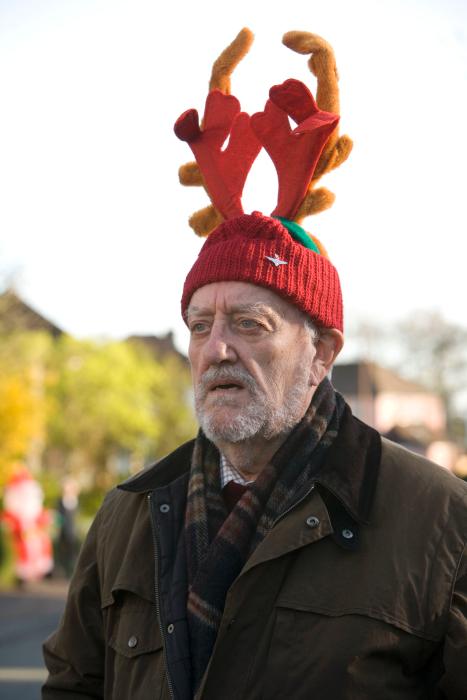 Bernard Cribbins در صحنه سریال تلویزیونی Doctor Who