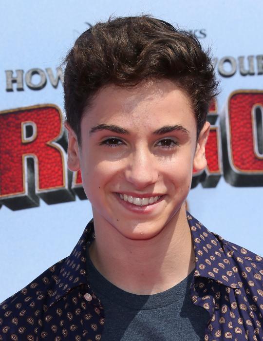 Teo Halm در صحنه فیلم سینمایی چگونه اژدهای خود را تربیت کنیم ۲