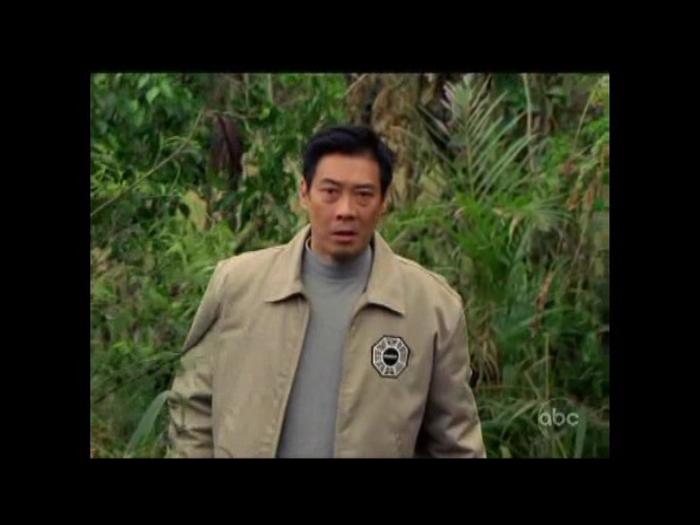 François Chau در صحنه سریال تلویزیونی گمشده