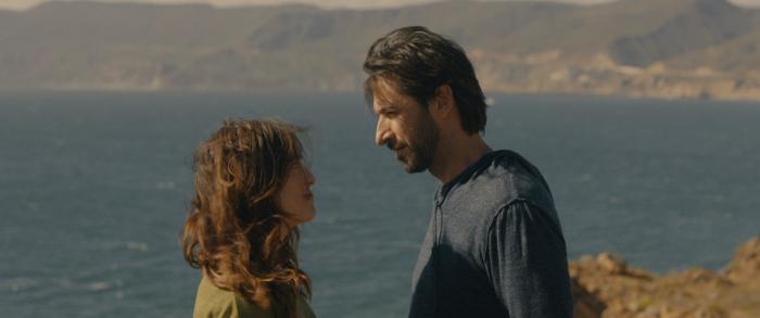 José María Yazpik در صحنه فیلم سینمایی هر کی یکی رو دوست داره به همراه Karla Souza