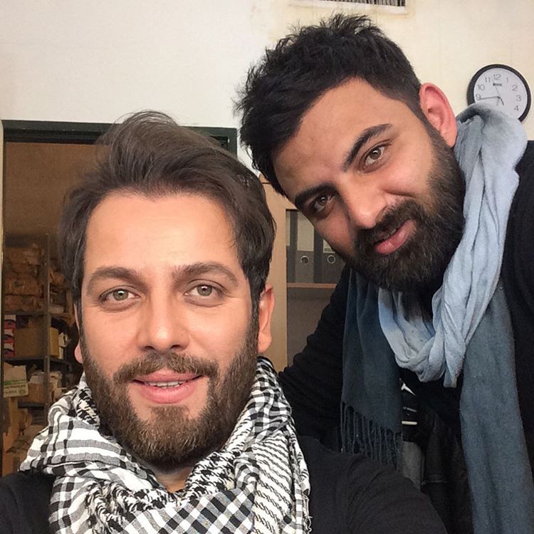 تصویری شخصی از امیررضا دلاوری، بازیگر و خواننده تیتراژ سینما و تلویزیون
