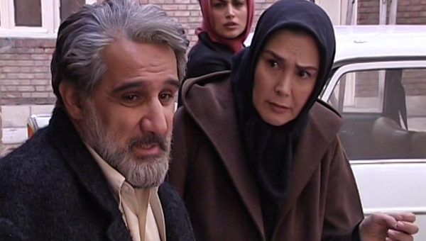 مهدی هاشمی در صحنه سریال تلویزیونی روزگار قریب