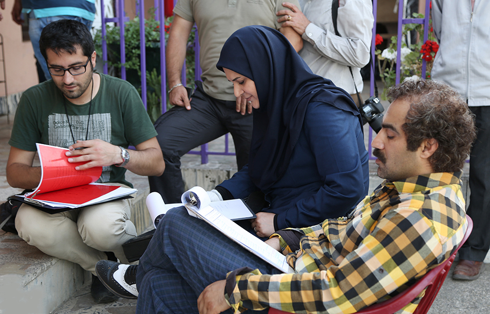 پشت صحنه سریال تلویزیونی پایتخت ۴ با حضور محسن تنابنده