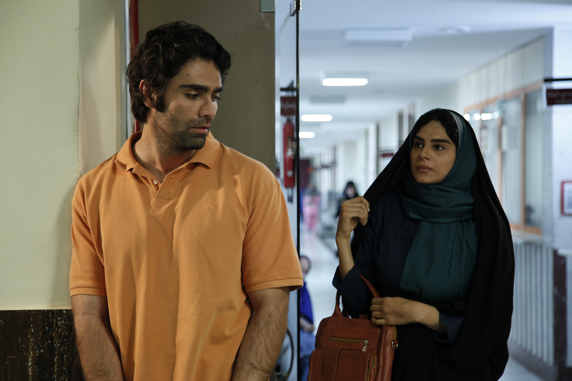 شهاب شادابی در صحنه فیلم سینمایی دعوتنامه