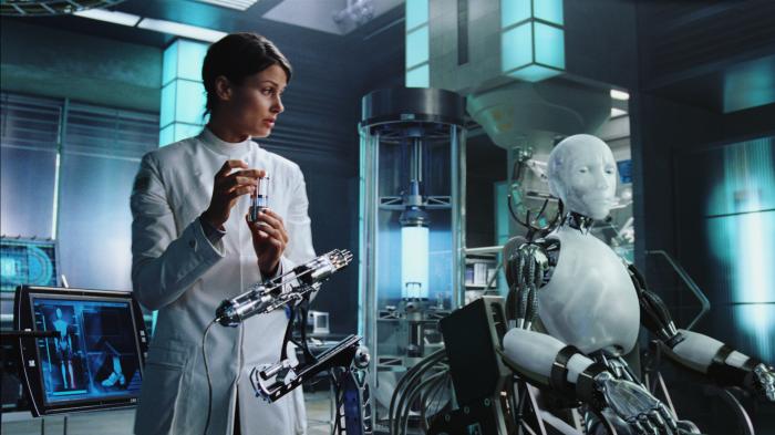 بریجیت مویناهان در صحنه فیلم سینمایی من، روبات