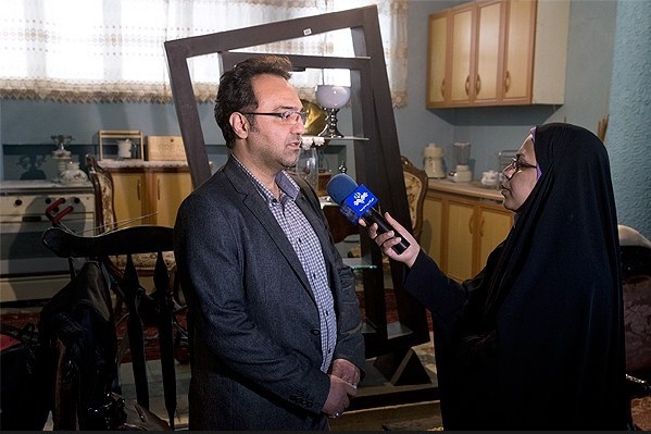 محمدحسین لطیفی در پشت صحنه سریال تلویزیونی پادری