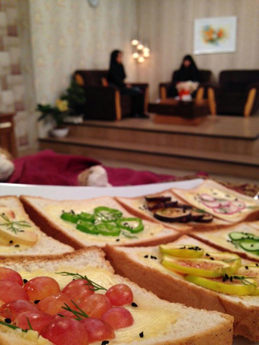  برنامه تلویزیونی به خانه برمیگردیم به کارگردانی ندارد