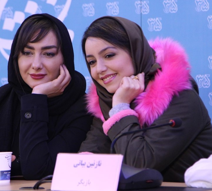 هانیه توسلی در اکران افتتاحیه فیلم سینمایی مادری به همراه نازنین بیاتی