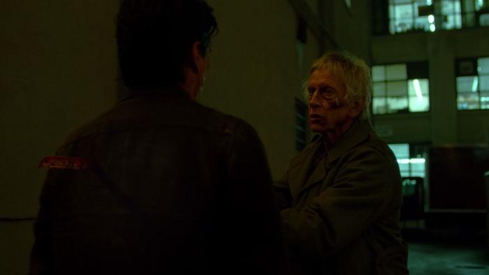 Peter Shinkoda در صحنه سریال تلویزیونی دردویل به همراه اسکات گلن