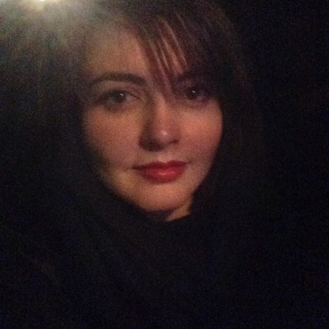 تصویری شخصی از افسانه کمالی، بازیگر سینما و تلویزیون