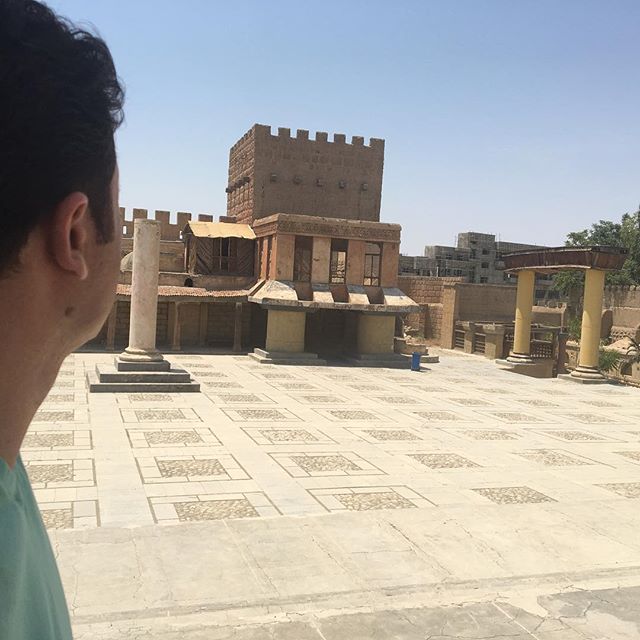 تصویری شخصی از بهزاد جعفری، بازیگر و طراح صحنه سینما و تلویزیون