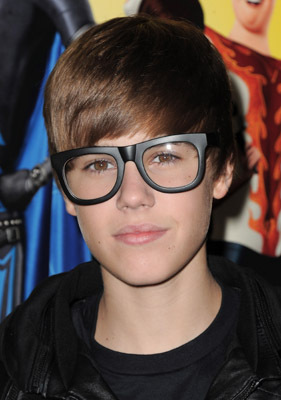 Justin Bieber در صحنه فیلم سینمایی مگامایند