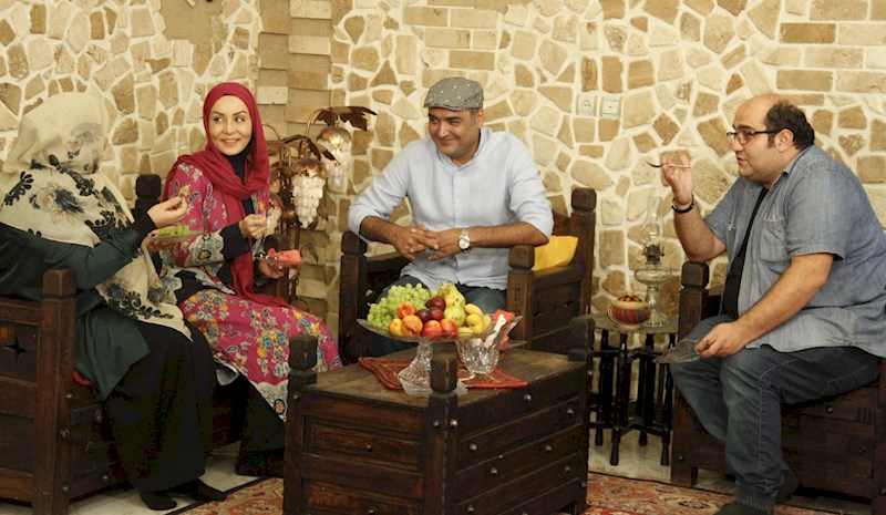  برنامه تلویزیونی لیمو ترش به کارگردانی 