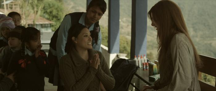Rachel Hurd-Wood در صحنه فیلم سینمایی Highway to Dhampus به همراه Suesha Rana