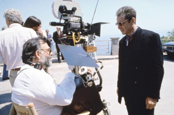 فرانسیس فورد کاپولا در صحنه فیلم سینمایی پدرخوانده: قسمت سوم به همراه آل پاچینو
