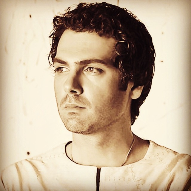 تصویری شخصی از کوروش تهامی، بازیگر سینما و تلویزیون