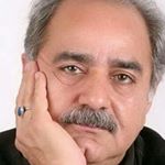 تصویری از پرویز پرستویی، بازیگر و تهیه کننده سینما و تلویزیون در حال بازیگری سر صحنه یکی از آثارش