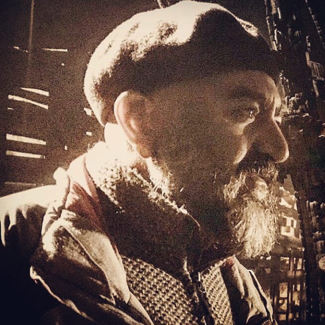 پوستر فیلم سینمایی پالتو شتری به کارگردانی مهدی علی‌میرزایی