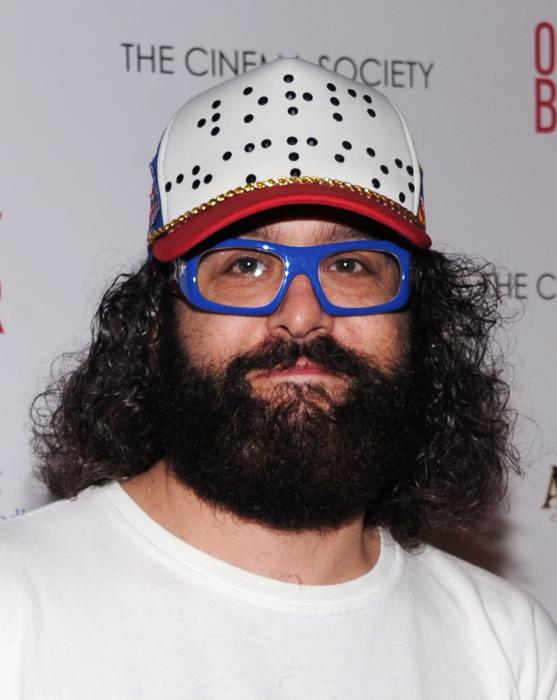 Judah Friedlander در صحنه فیلم سینمایی برادر ابله ما