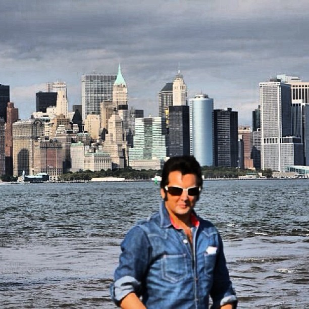 تصویری شخصی از سیدحسام نواب‌صفوی، بازیگر سینما و تلویزیون