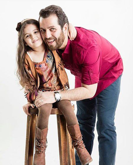 تصویری شخصی از امیررضا دلاوری، بازیگر و خواننده تیتراژ سینما و تلویزیون