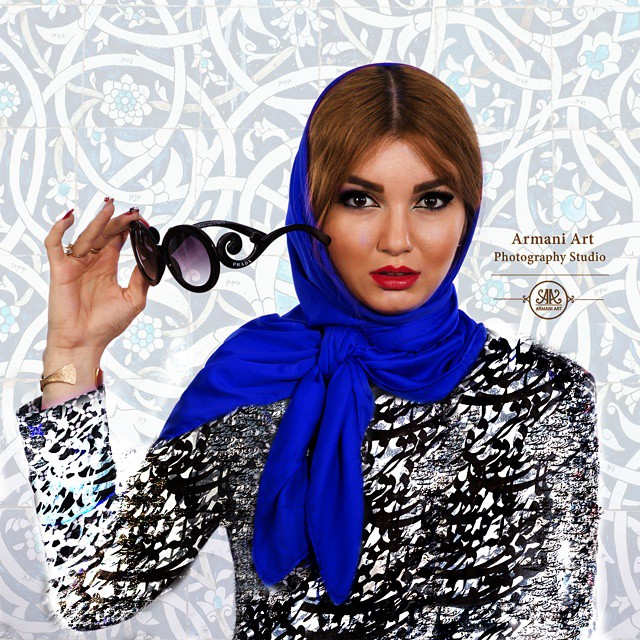 تصویری شخصی از النا آهی، بازیگر سینما و تلویزیون