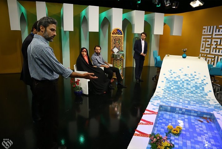  برنامه تلویزیونی قرار به کارگردانی ندارد