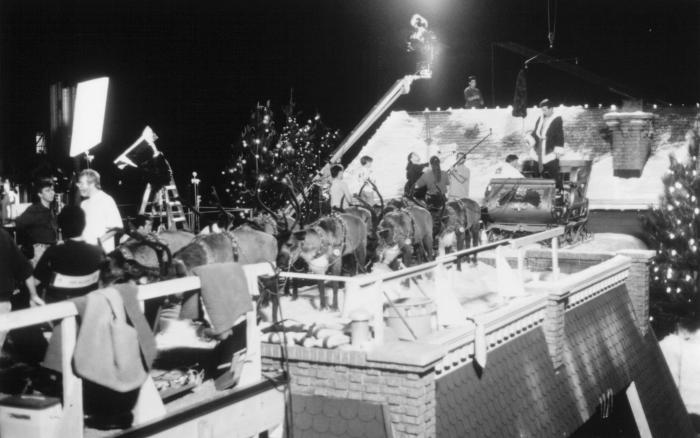 John Pasquin در صحنه فیلم سینمایی بابانوئل به همراه تیم آلن