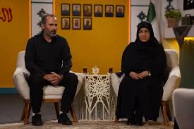  برنامه تلویزیونی لاله خیز به کارگردانی ندارد