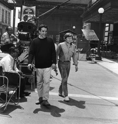 John Cassavetes در صحنه فیلم سینمایی بچه رزماری به همراه رومن پولانسکی