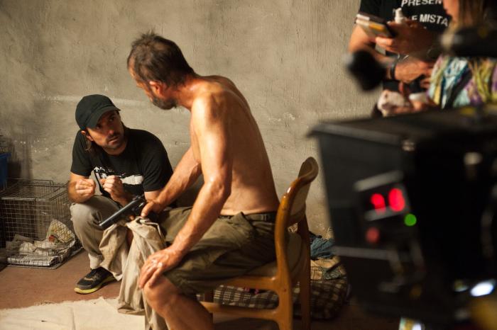 David Michôd در صحنه فیلم سینمایی The Rover به همراه گای پیرس