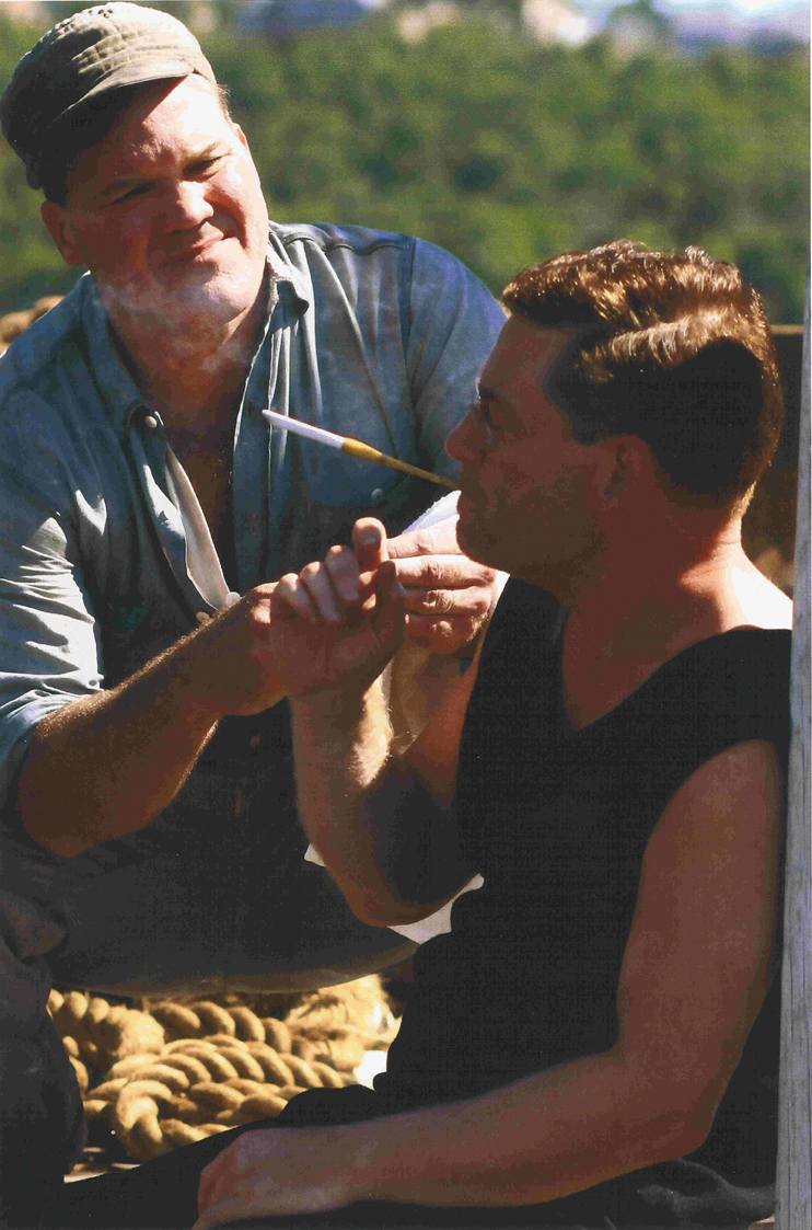 کنت برانا در صحنه فیلم سینمایی Warm Springs به همراه Ron Clinton Smith