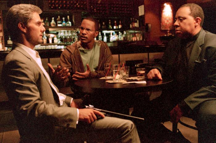 Barry Shabaka Henley در صحنه فیلم سینمایی وثیقه به همراه تام کروز و جیمی فاکس