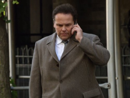 Kevin Chapman در صحنه سریال تلویزیونی مظنون