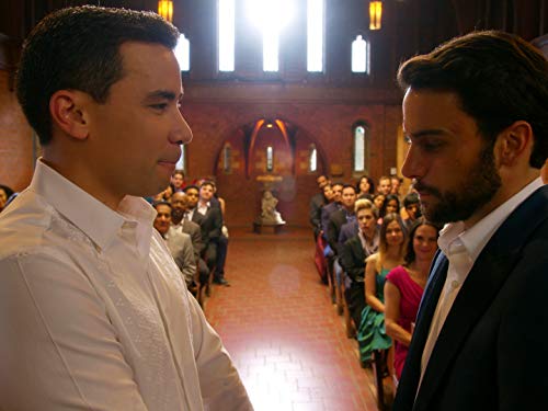  سریال تلویزیونی How to Get Away with Murder به کارگردانی Stephen Cragg و Laura Innes و Cherie Nowlan و Zetna Fuentes و Jet Wilkinson و Bill D'Elia و Mike Listo و Stephen Williams و Michael Smith و Michael Offer