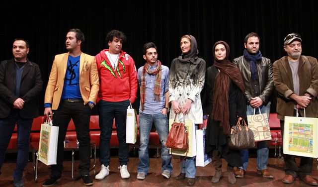 شهرزاد کمال‌زاده در نشست خبری سریال تلویزیونی بچه‌های نسبتاً بد به همراه میلاد کی‌مرام، پیمان عباسی و سیروس مقدم